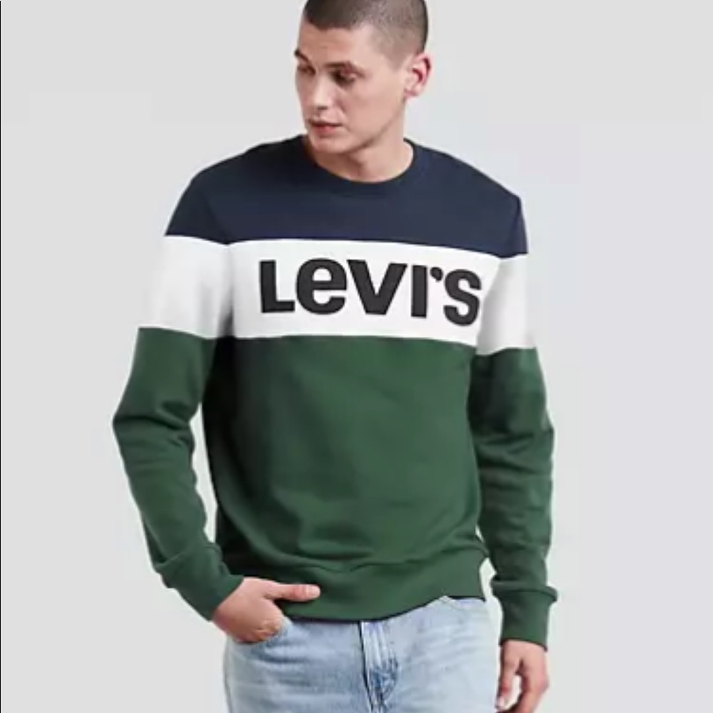 Levi’s men’s color block crew neck sweatshirt